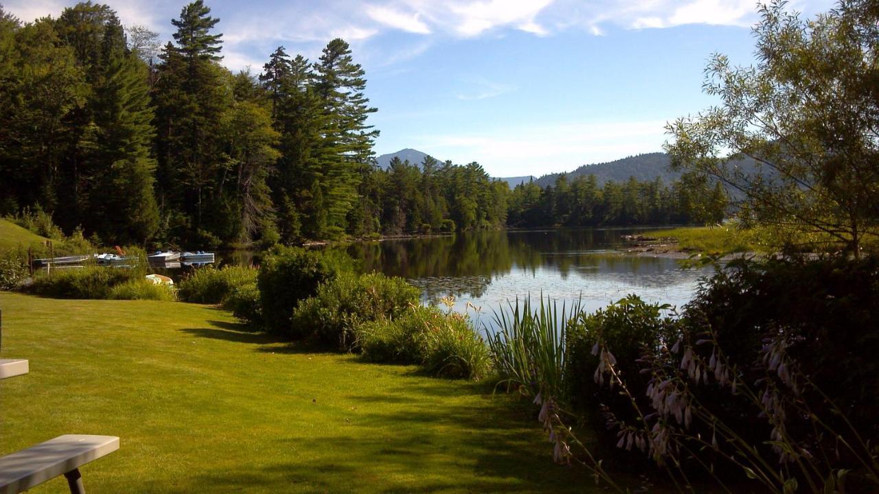 Wildwood On The Lake Лейк Плесид Екстериор снимка